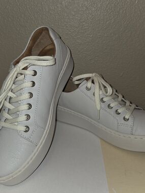 Born Mira White Leather Platform Sneakers